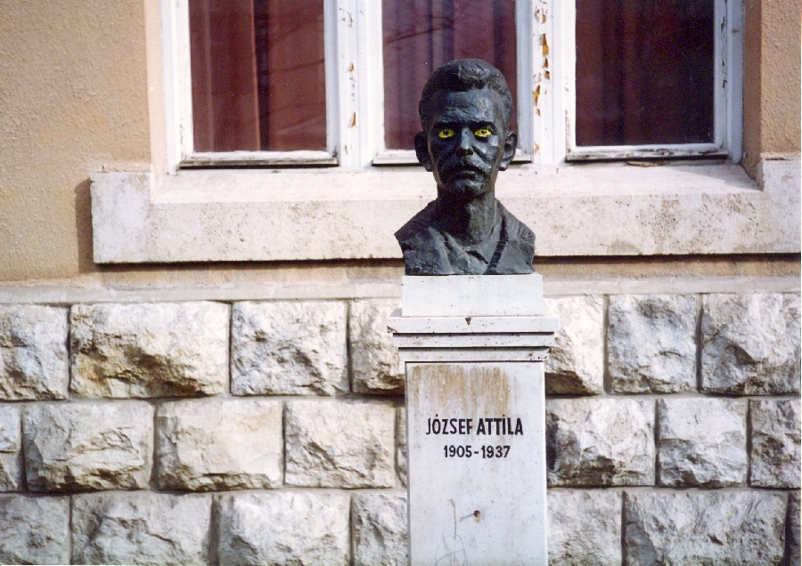 József Attila portré